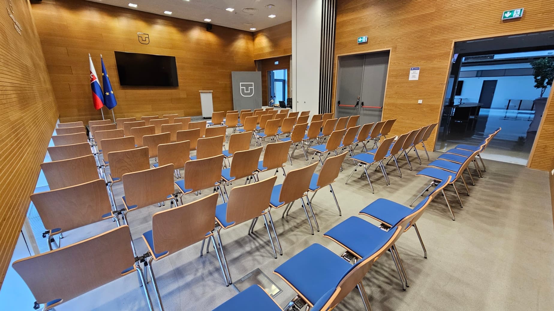 Konferenčná miestnosť